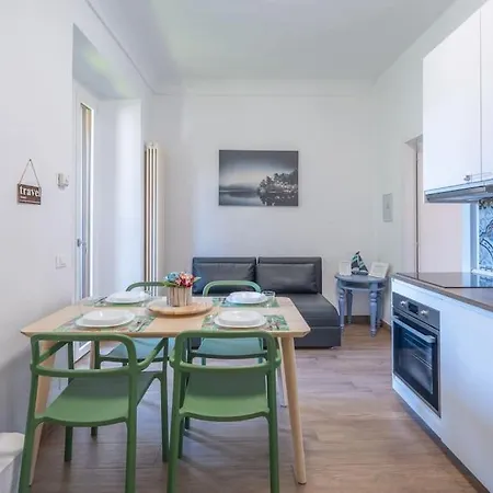 Apartment Swan Lake-nido D'amore Sul Lungolago *